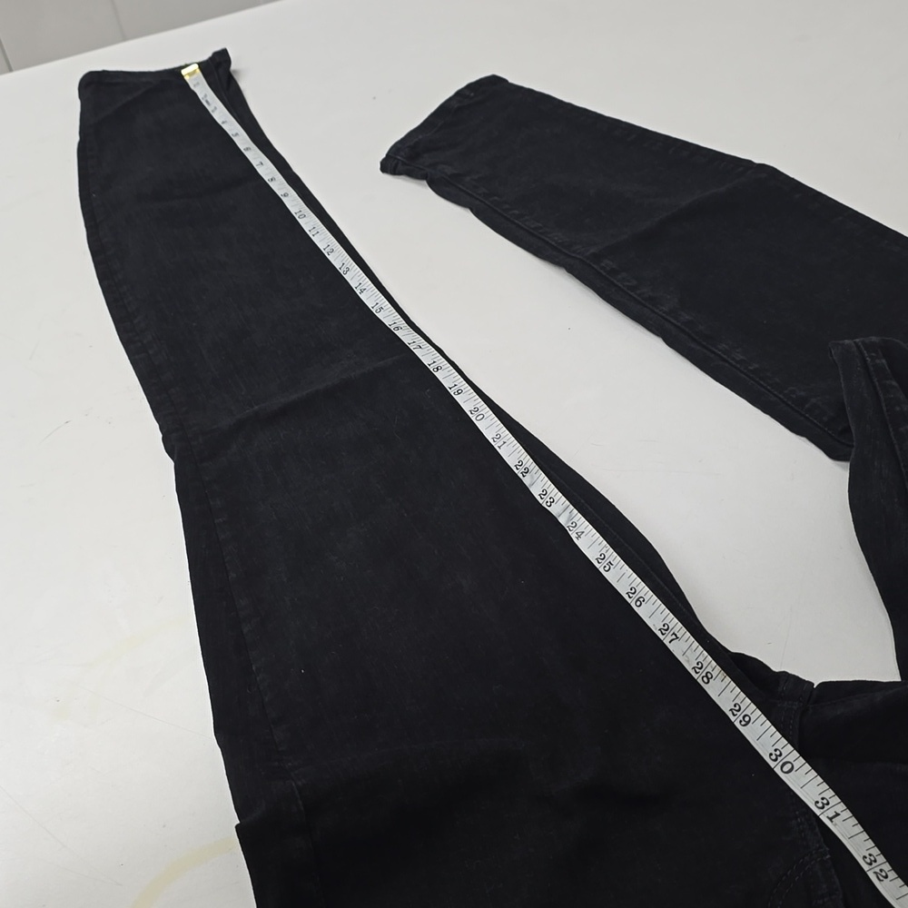 MOTHER Looker NOT GUILTY Black Jeans - Picture 7 of 16